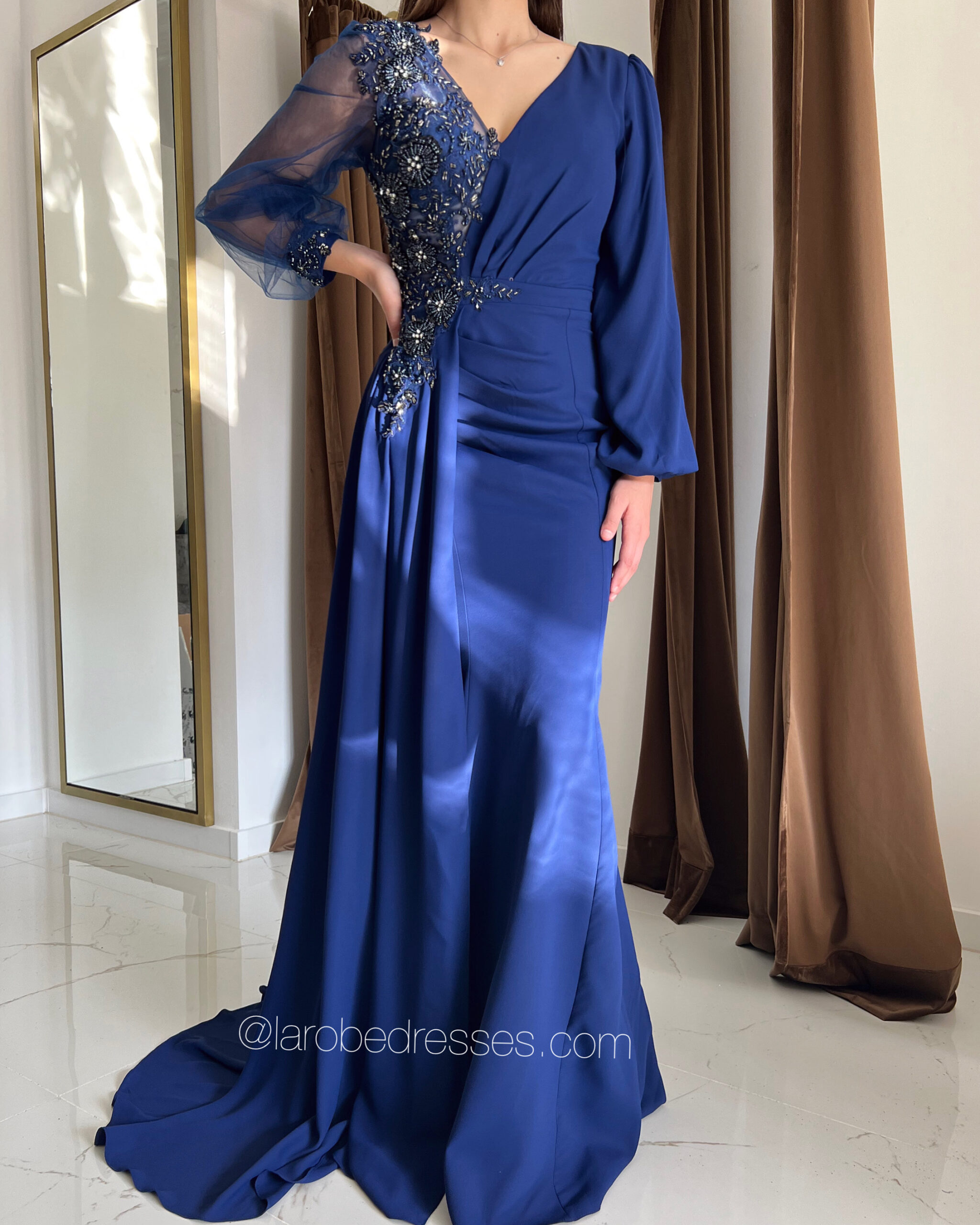 blue-dress-with-long-sleeves-and-embroidery-larobe-dresses
